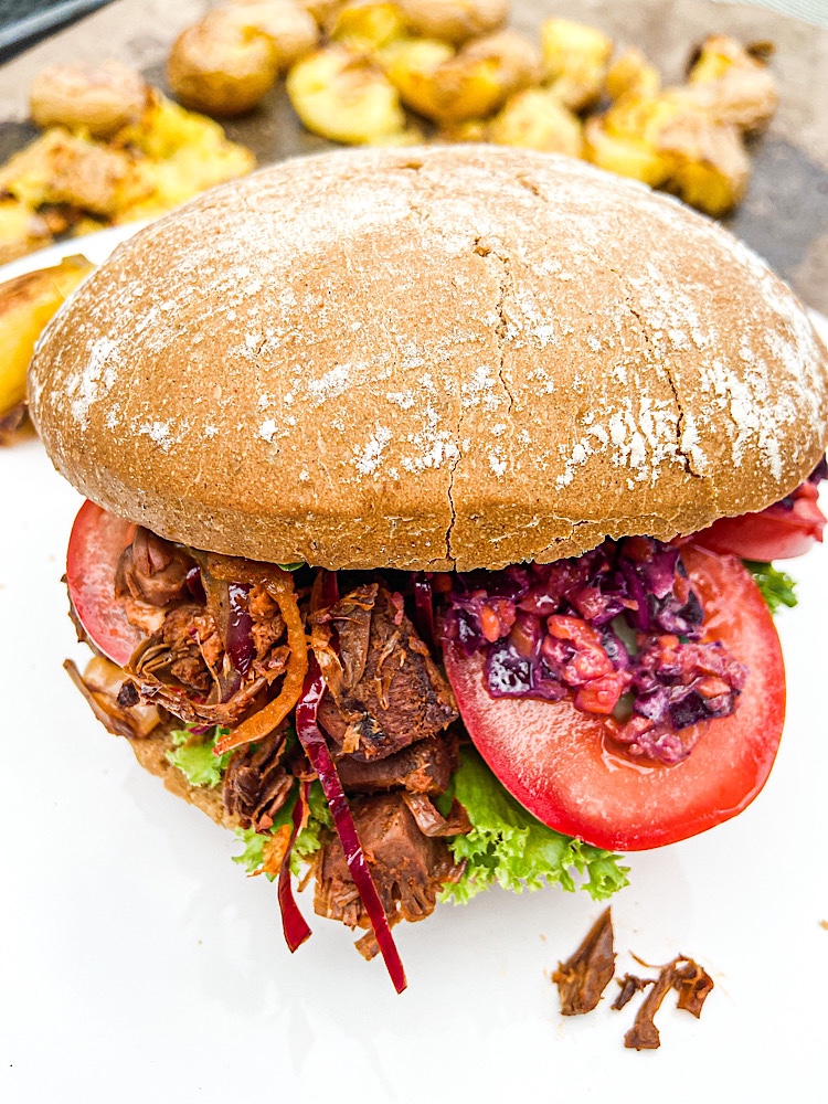 Read more about the article Pulled-“Pork”-Burger aus Jackfruit